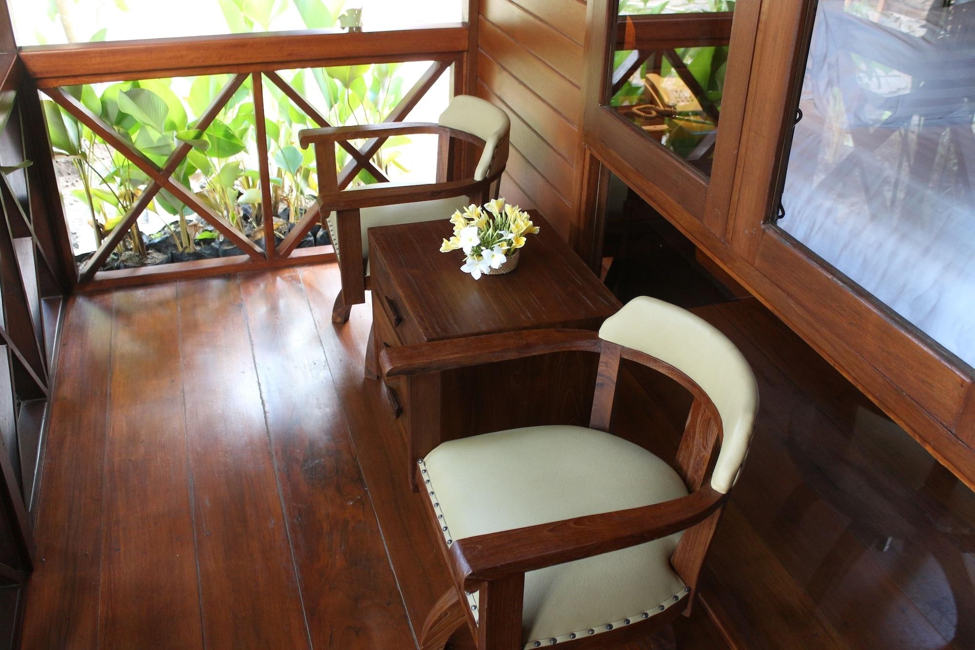 Aloravilla Montongbuwoh Luaran gambar